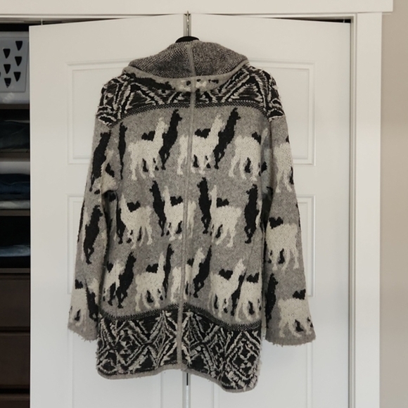 Anthropologie Akemi + Kim size s-m  Alpaca Cardigan/Sweater coat - Picture 3 of 11